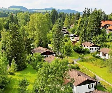 Komfortables Mit Garten Und Grosser Terrasse Vakantiehuis *